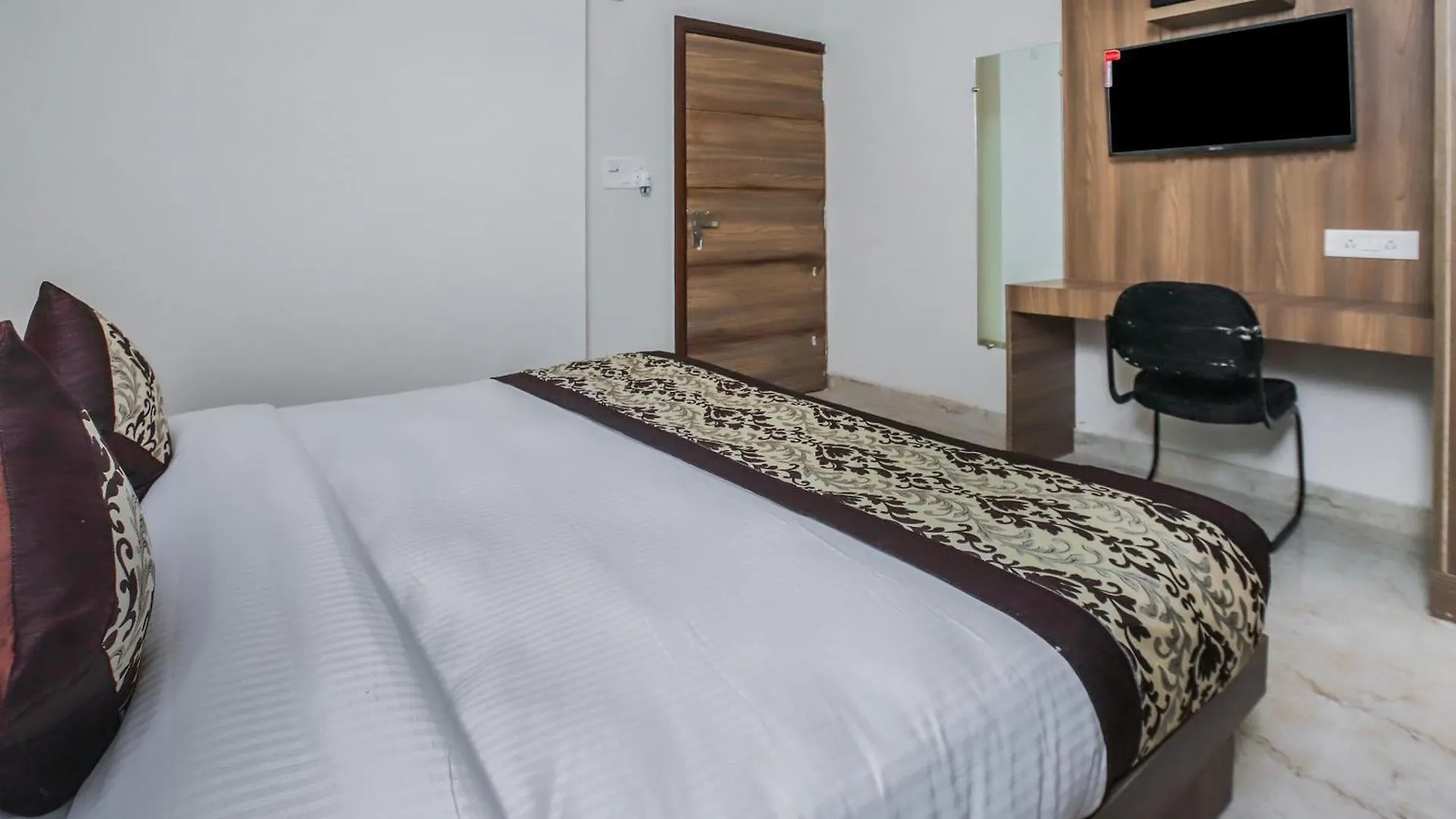 Hotel O Mint Delhi
