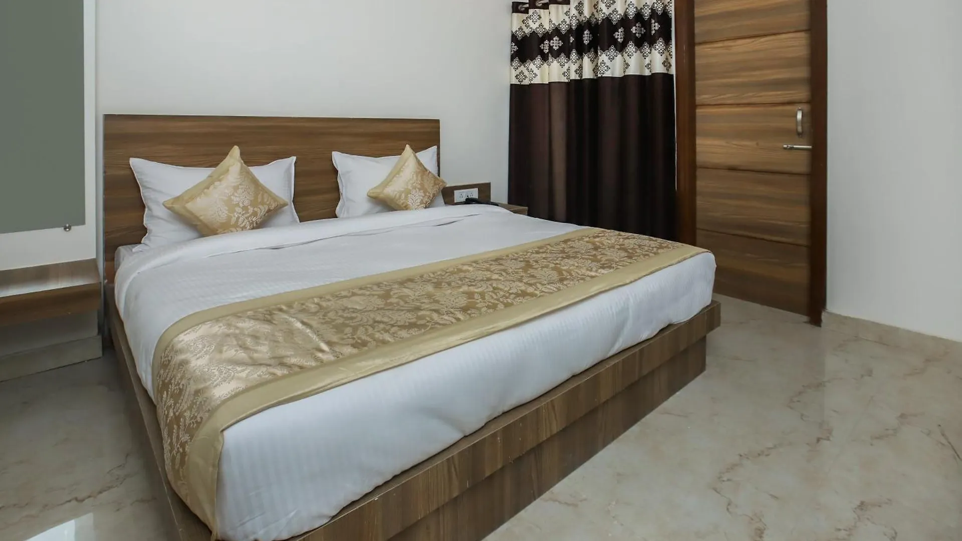 Hotel O Mint Delhi  India